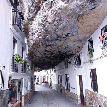Apartamento Puente Triana Setenil De Las Bodegas Dış mekan fotoğraf